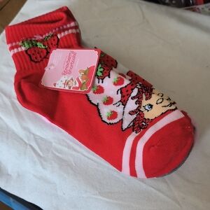 6 Pair Bundle Of Strawberry Shortcake Socks